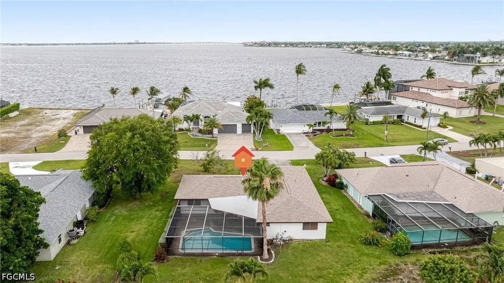 2285 SE 28th Street Cape Coral FL 33904