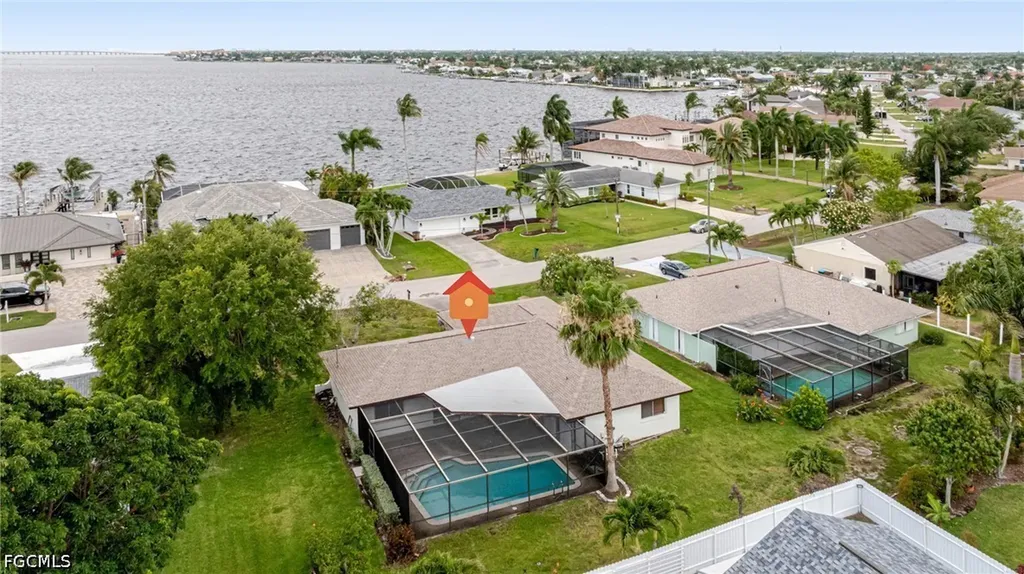 2285 SE 28th Street Cape Coral FL 33904