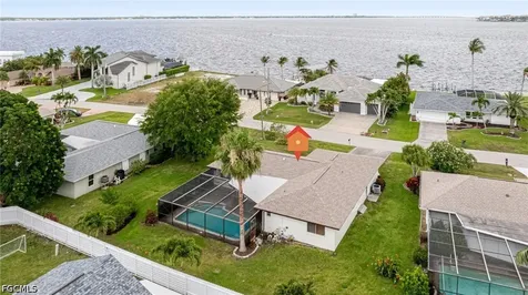 2285 SE 28th Street Cape Coral FL 33904