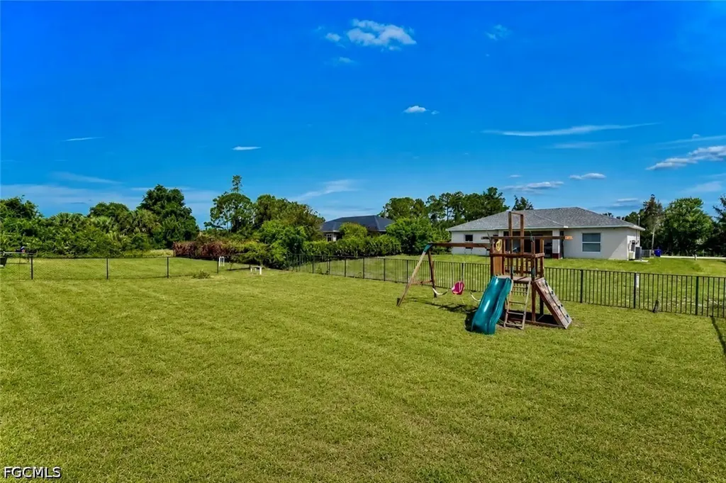 3414 40th Street SW Lehigh Acres FL 33976