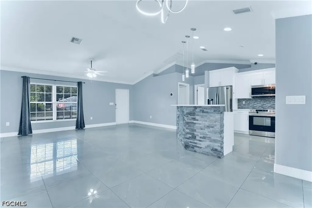 3414 40th Street SW Lehigh Acres FL 33976