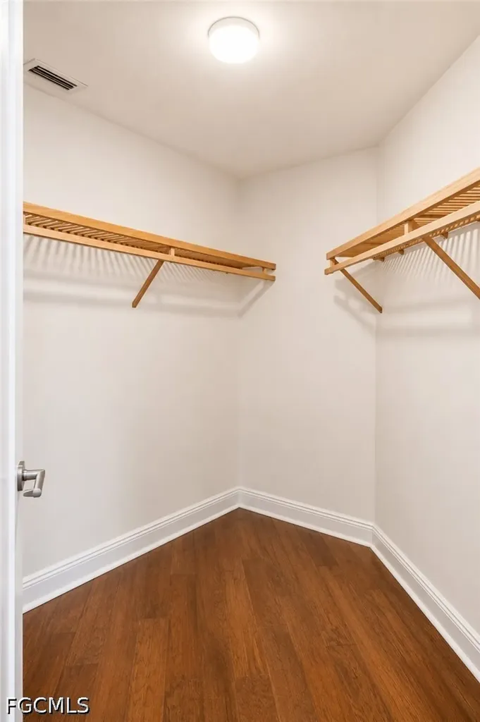 2743 1st Street Fort Myers FL 33916