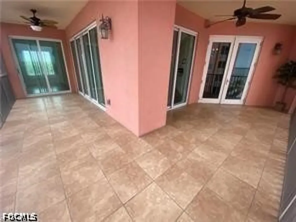 2743 1st Street Fort Myers FL 33916