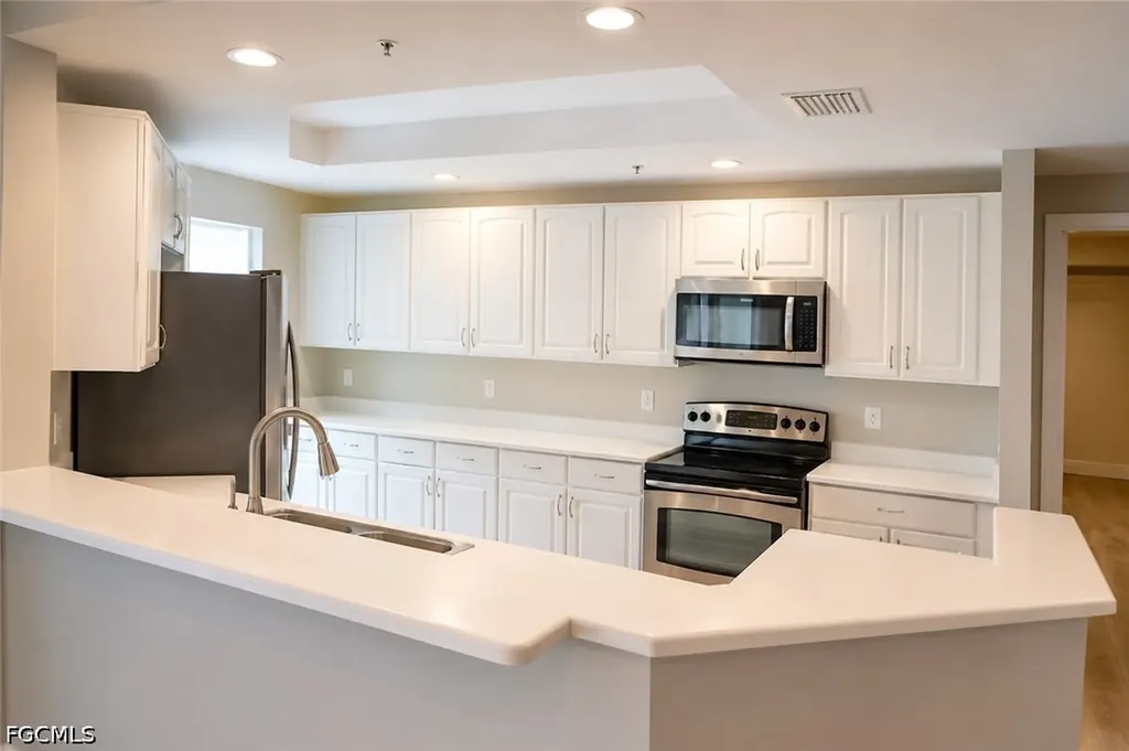 2743 1st Street Fort Myers FL 33916