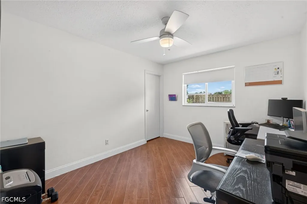 712 SE 32nd Terrace Cape Coral FL 33904