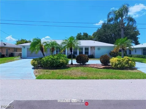 712 SE 32nd Terrace Cape Coral FL 33904