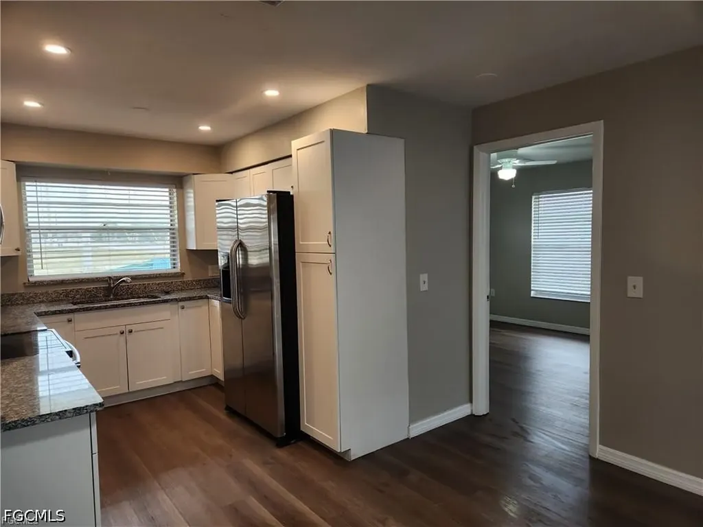 1904 Santa Barbara Boulevard Cape Coral FL 33991