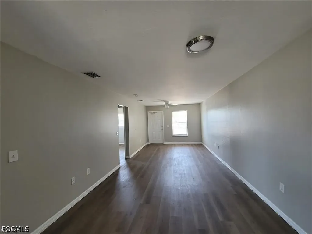 1904 Santa Barbara Boulevard Cape Coral FL 33991