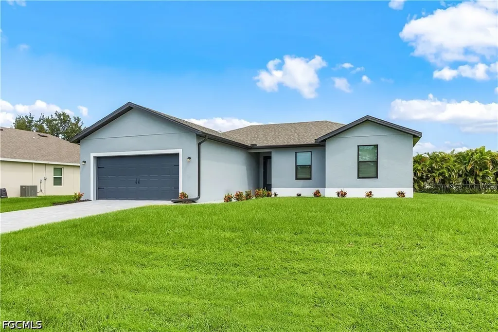 Cape Coral FL, 309 SW Trafalgar Parkway