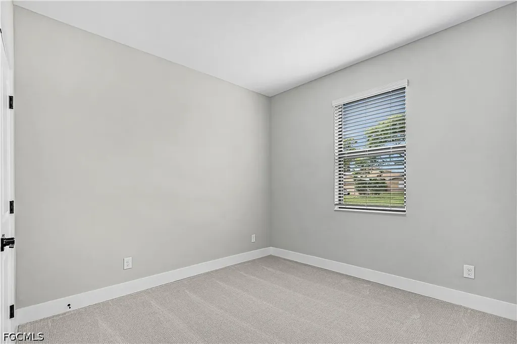 309 SW Trafalgar Parkway Cape Coral FL 33991