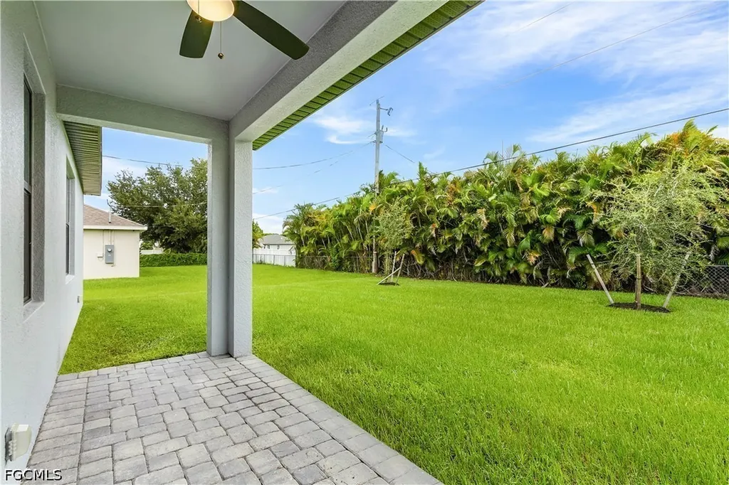 309 SW Trafalgar Parkway Cape Coral FL 33991