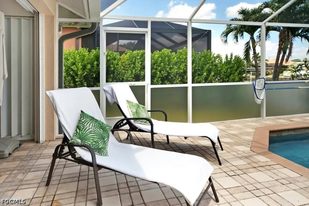 4009 SW 25th Court Cape Coral FL 33914