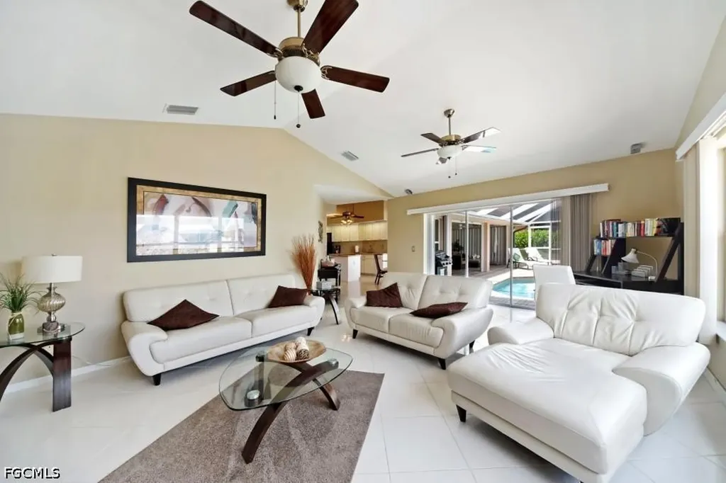 4009 SW 25th Court Cape Coral FL 33914