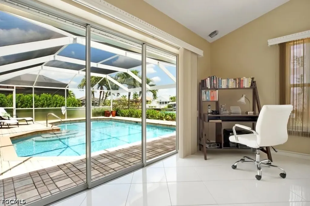 4009 SW 25th Court Cape Coral FL 33914