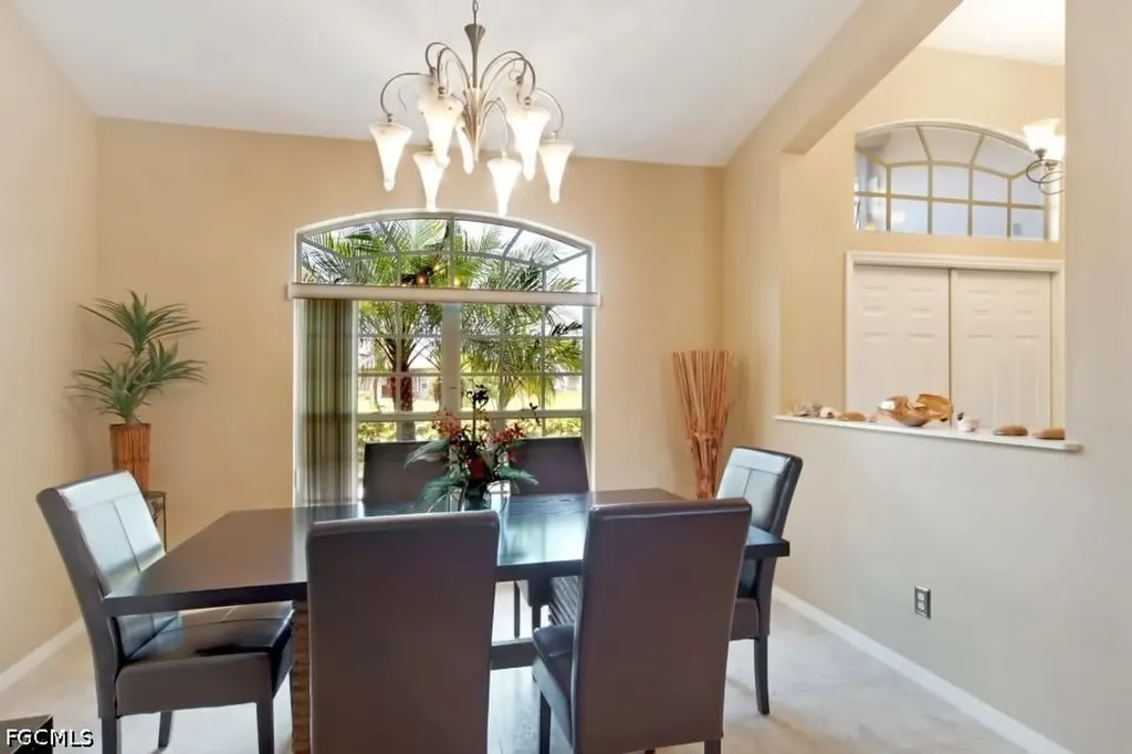 4009 SW 25th Court Cape Coral FL 33914