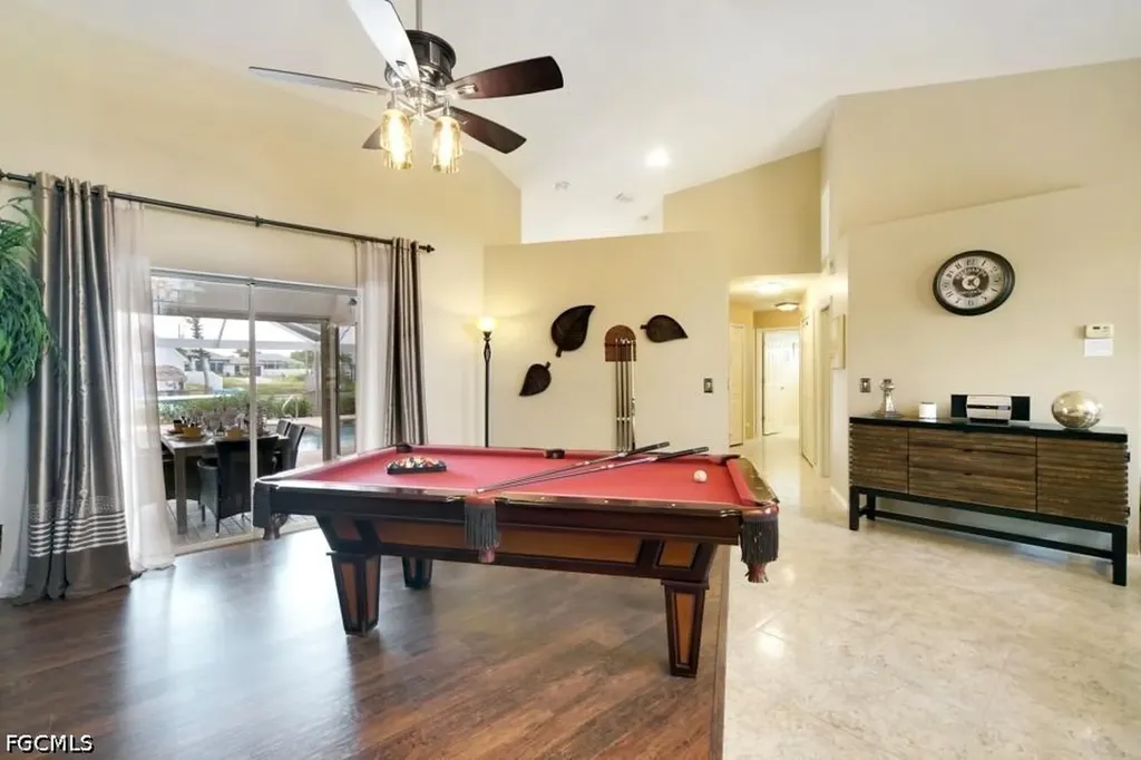 4009 SW 25th Court Cape Coral FL 33914