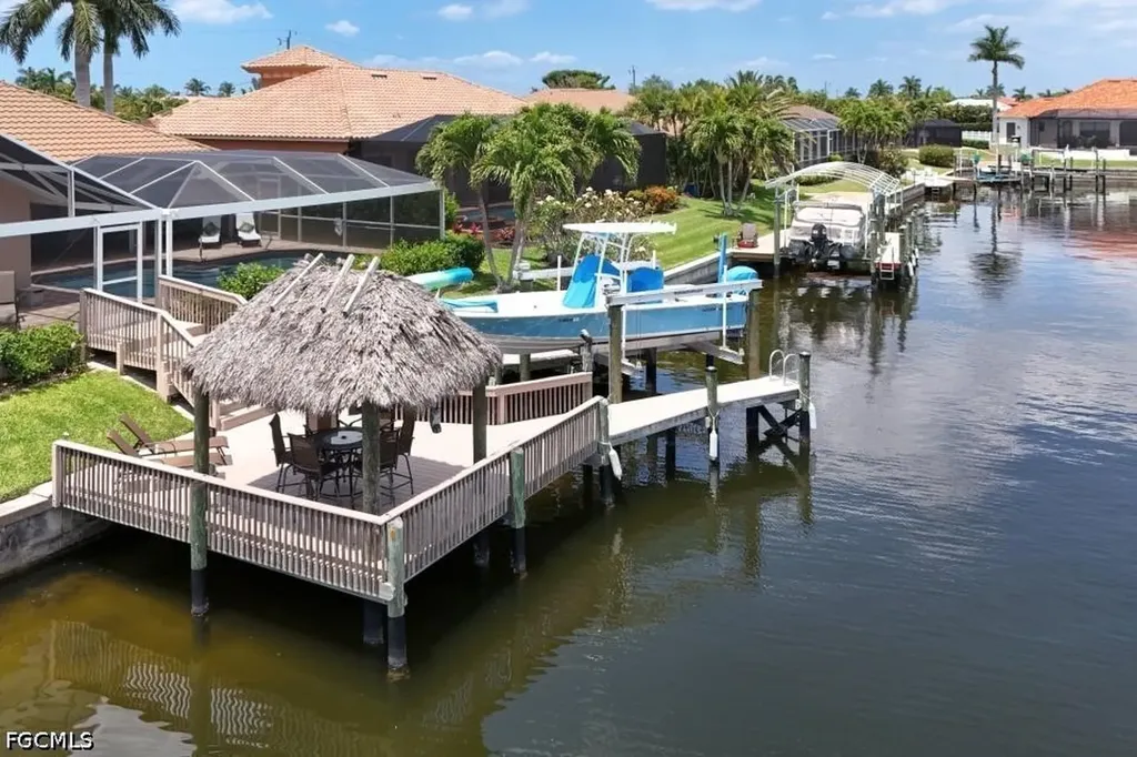 4009 SW 25th Court Cape Coral FL 33914