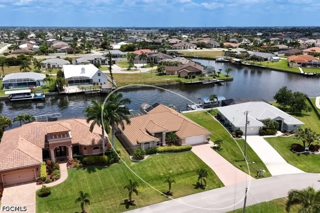 4009 SW 25th Court Cape Coral FL 33914