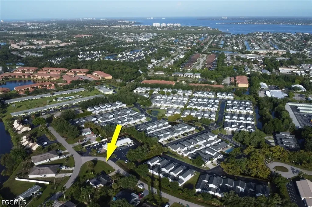 6701 Fiesta Lane Fort Myers FL 33919