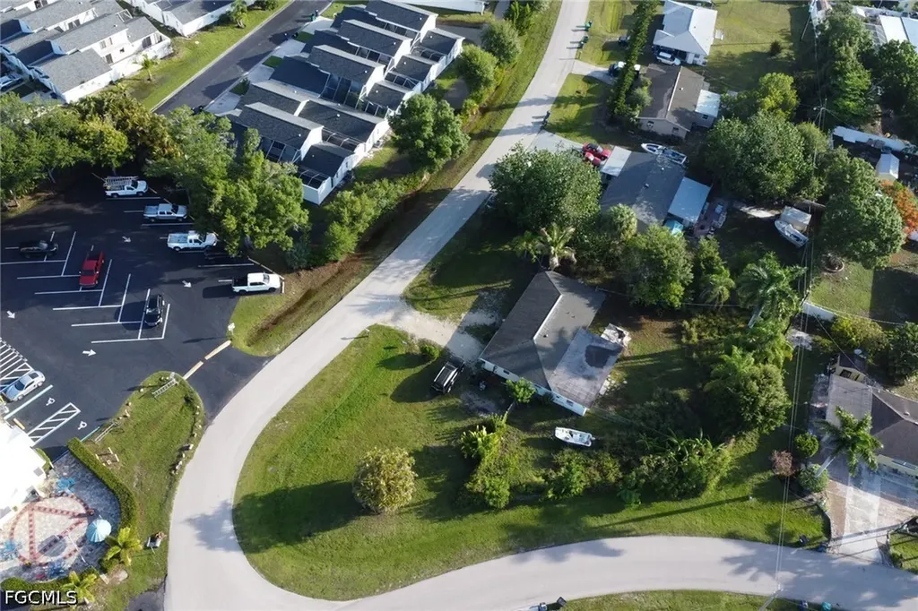 6701 Fiesta Lane Fort Myers FL 33919