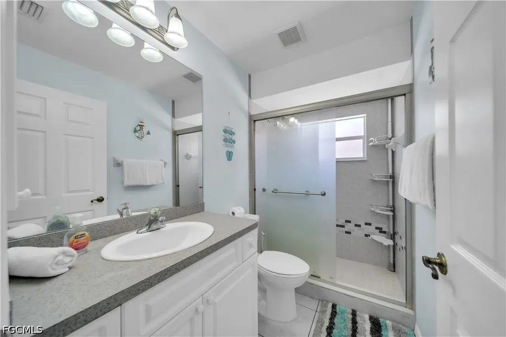 1722 SW 38th Terrace Cape Coral FL 33914