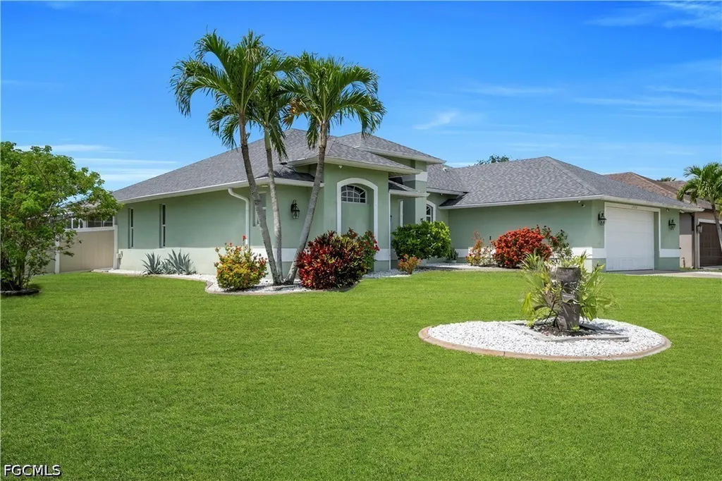 1722 SW 38th Terrace Cape Coral FL 33914