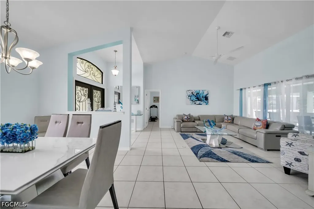 1722 SW 38th Terrace Cape Coral FL 33914