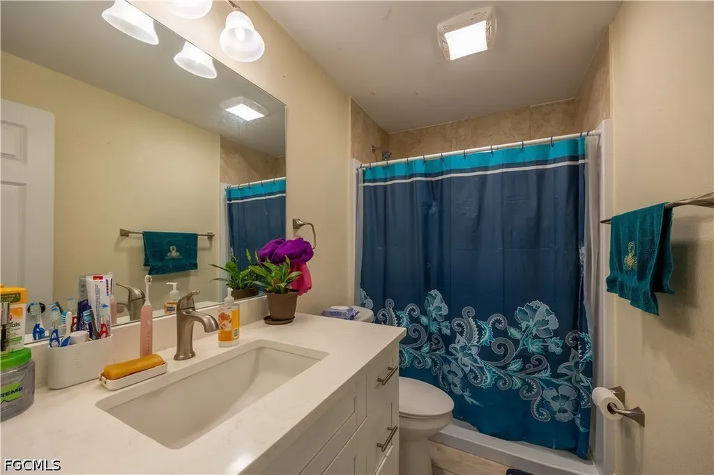 311 Tudor Drive Cape Coral FL 33904