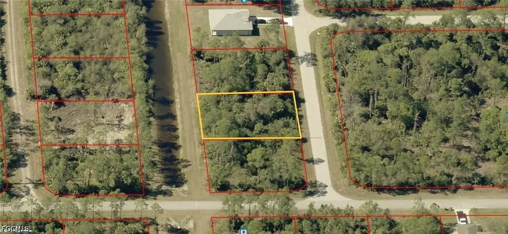 1244 Ravenswood Street E Lehigh Acres FL 33974