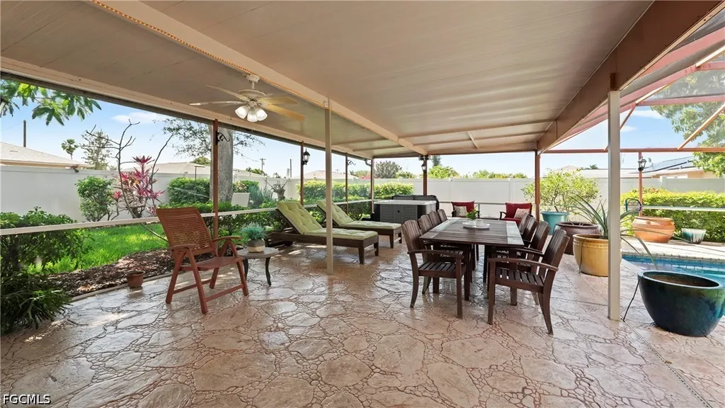 1432 SE 30th Street Cape Coral FL 33904