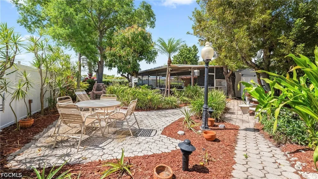 1432 SE 30th Street Cape Coral FL 33904