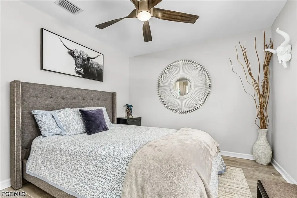 3613 SE 3rd Place Cape Coral FL 33904