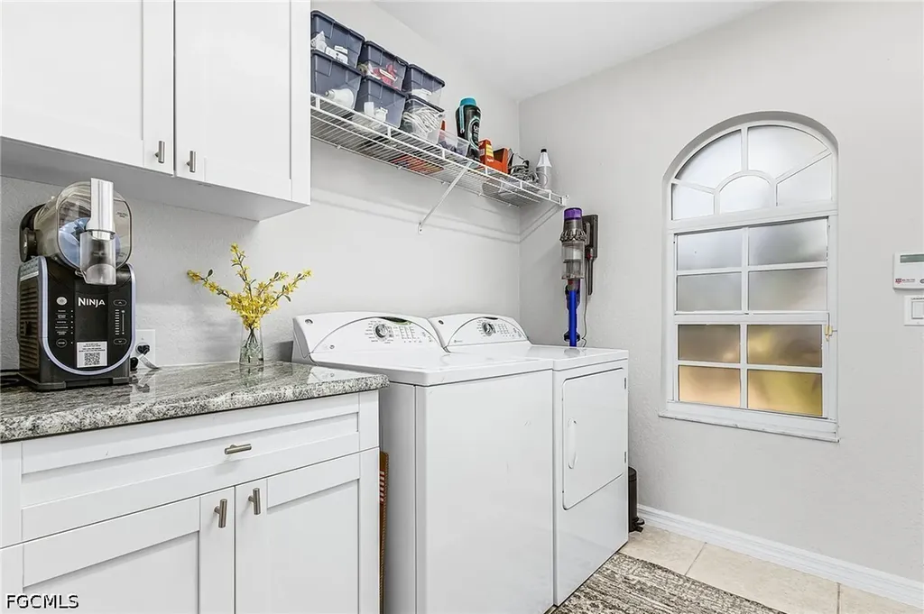 3613 SE 3rd Place Cape Coral FL 33904