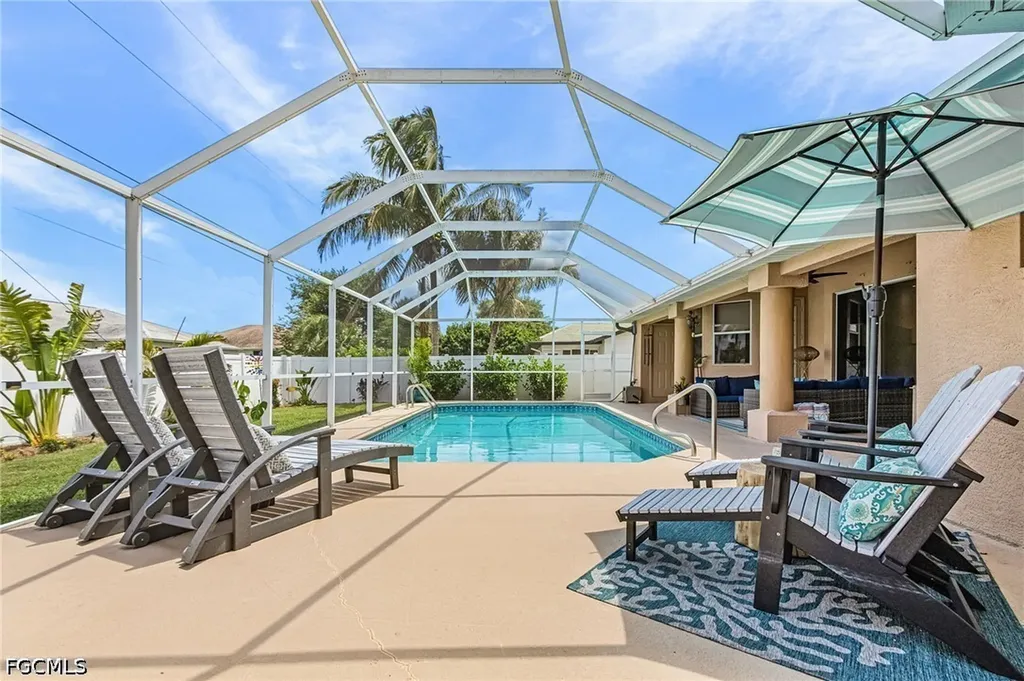 3613 SE 3rd Place Cape Coral FL 33904
