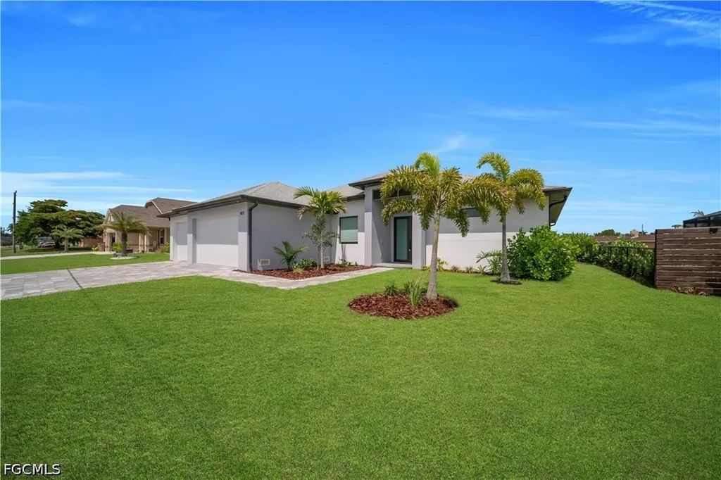 411 SW 26th Place Cape Coral FL 33991