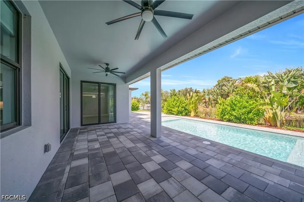 411 SW 26th Place Cape Coral FL 33991