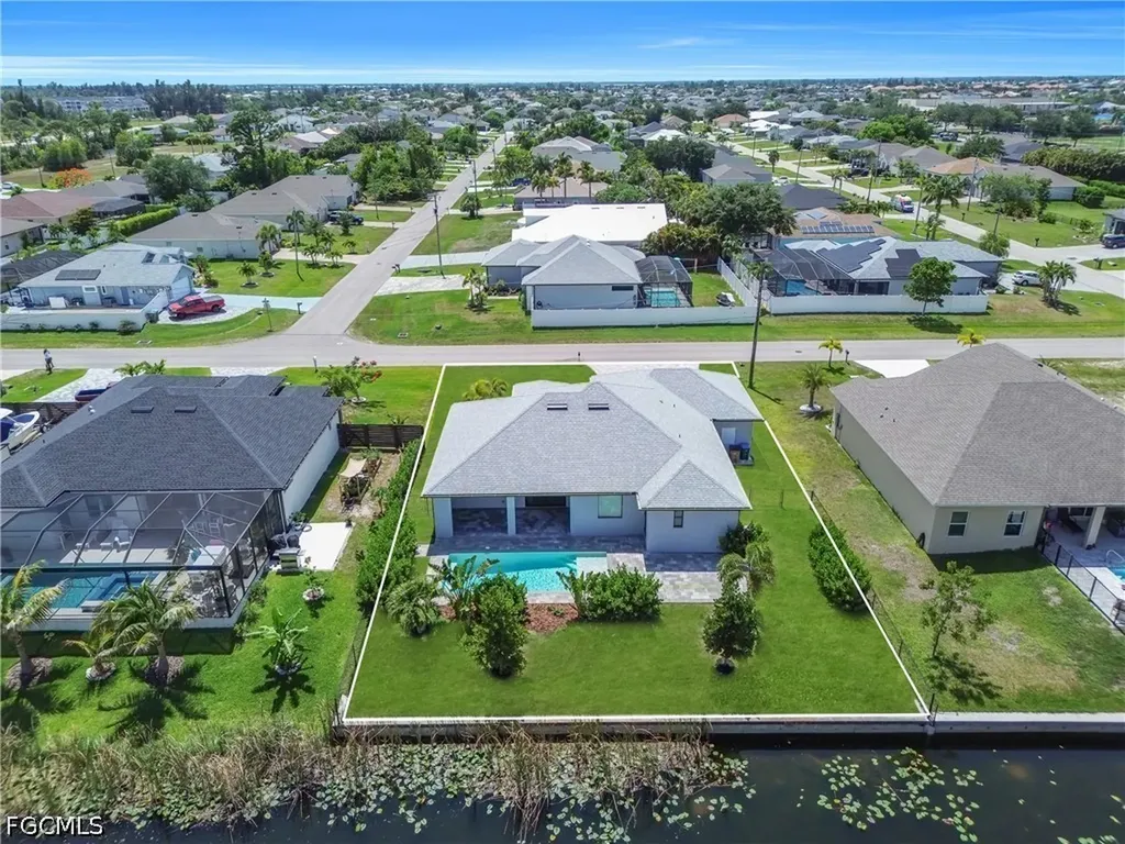 411 SW 26th Place Cape Coral FL 33991