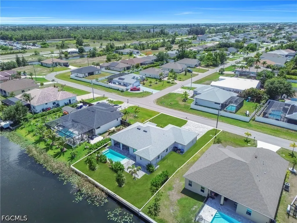 411 SW 26th Place Cape Coral FL 33991