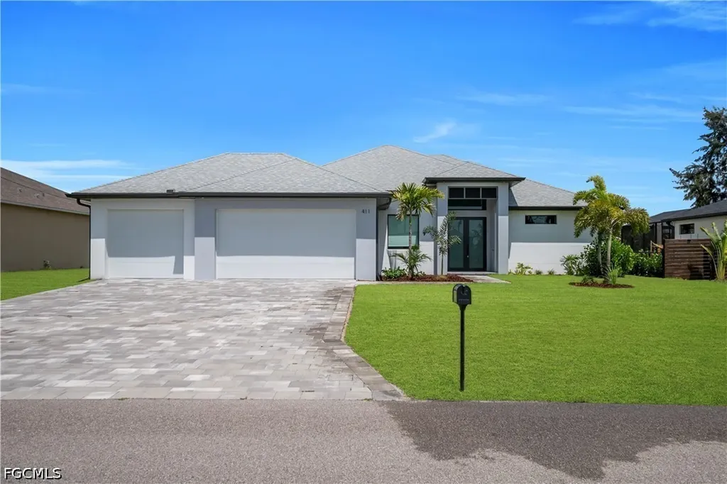 411 SW 26th Place Cape Coral FL 33991