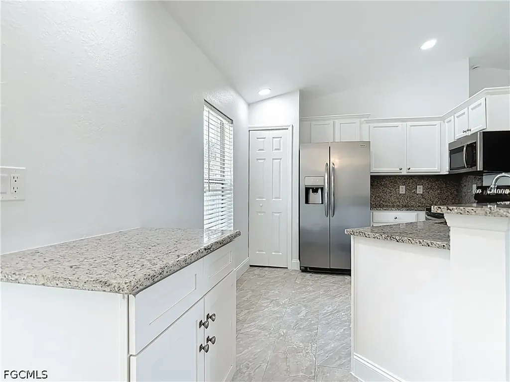 18522 Robinson Avenue Port Charlotte FL 33948