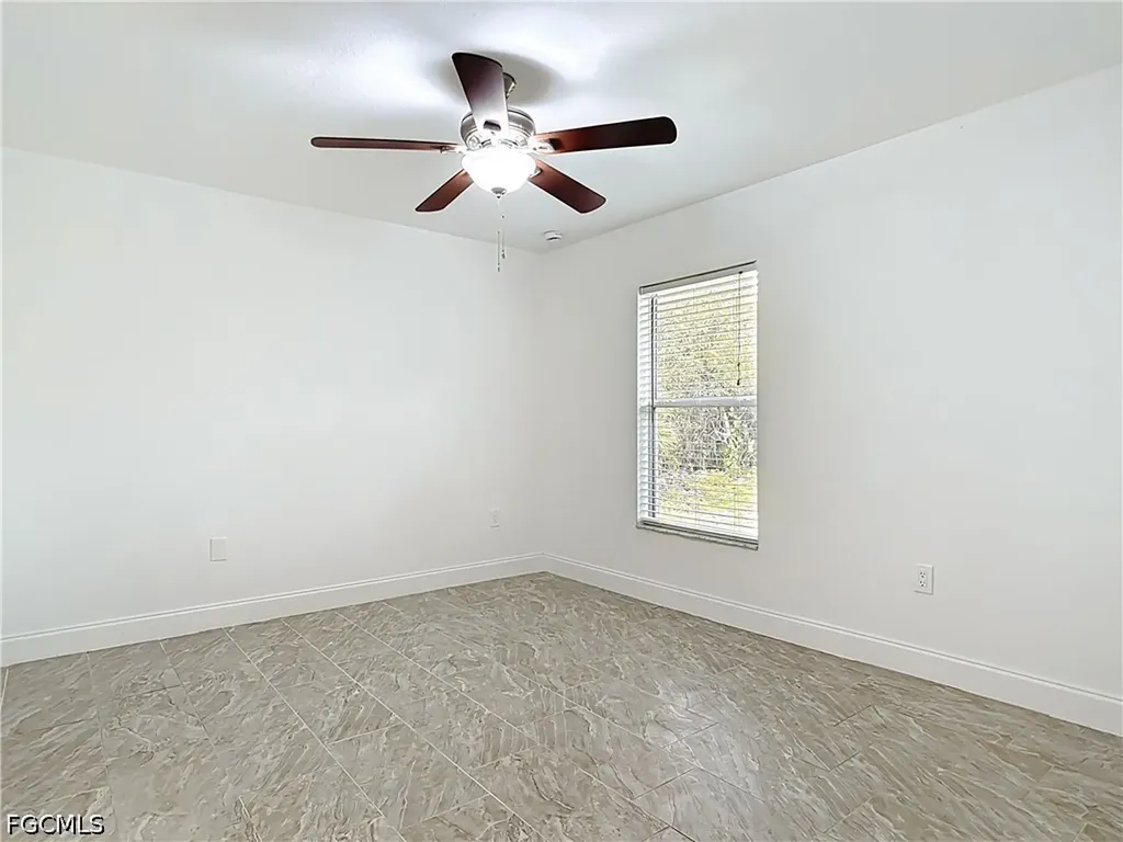 18522 Robinson Avenue Port Charlotte FL 33948