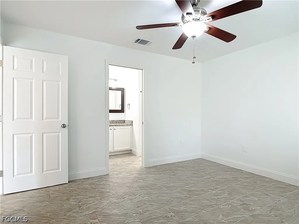 18522 Robinson Avenue Port Charlotte FL 33948