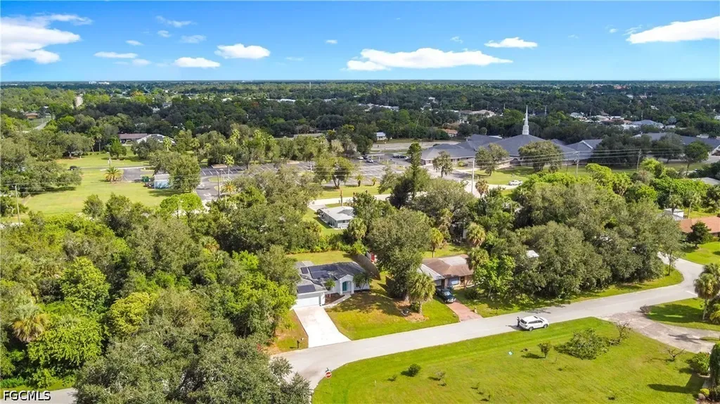 18522 Robinson Avenue Port Charlotte FL 33948