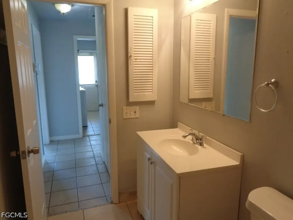 3921 Del Prado Boulevard S Cape Coral FL 33904