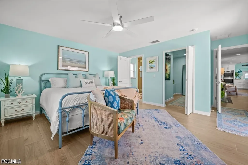 1432 Venetian Court Cape Coral FL 33904