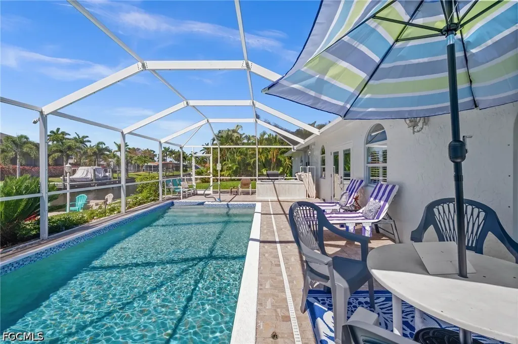 1432 Venetian Court Cape Coral FL 33904
