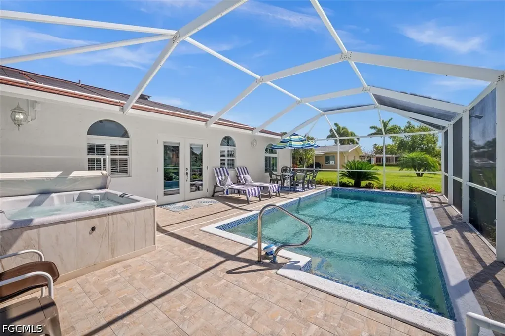 1432 Venetian Court Cape Coral FL 33904