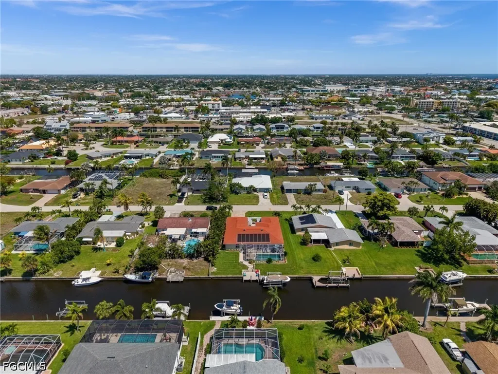 1432 Venetian Court Cape Coral FL 33904