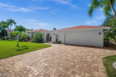 1432 Venetian Court Cape Coral FL 33904