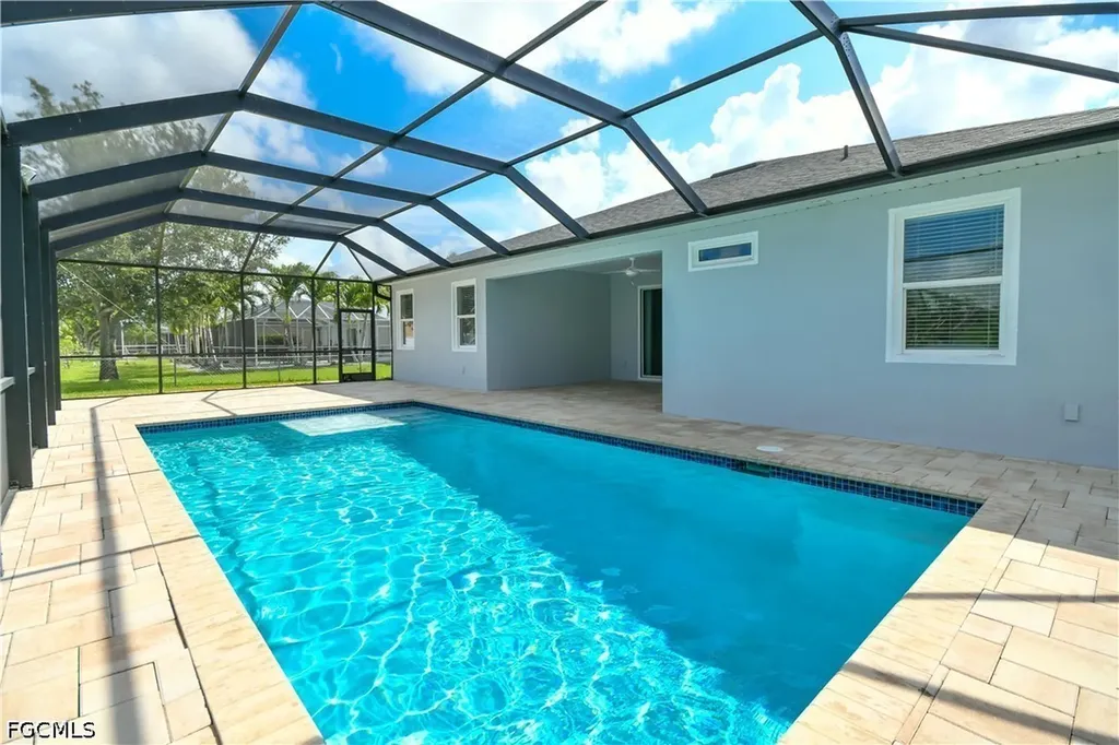 4006 SW 26th Court Cape Coral FL 33914